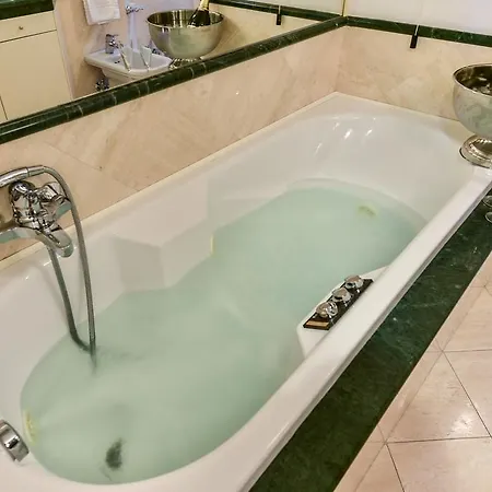 Piazza Di Spagna 90 Exclusive Рим